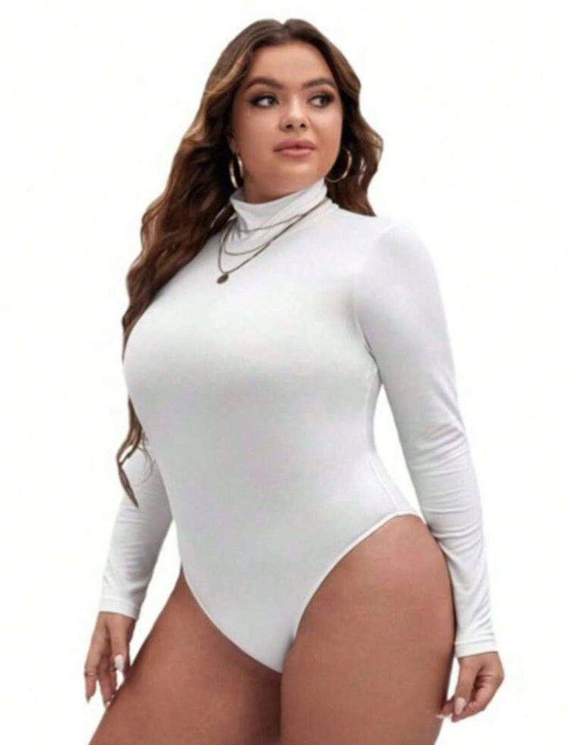 Body Feminino Plus Size Modelo Gringa Tecido Suplex Modelagem perfeita