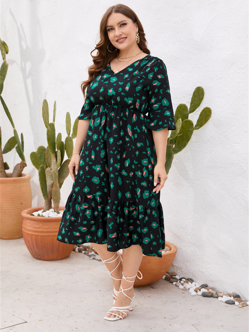 Vestido feminino plus size de verão com decote em V e manga curta com babados