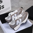 Novo estilo zugu sapatos femininos de sola grossa tênis2025 verão respirável temporada confortável tênis